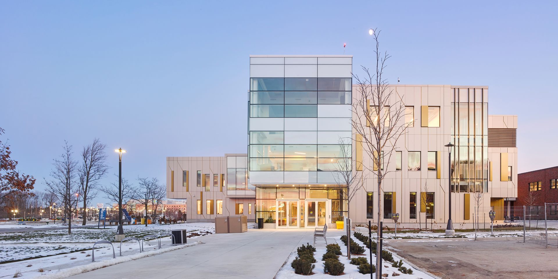 2247-16 Peter B Moore Advanced Technology Centre (3)