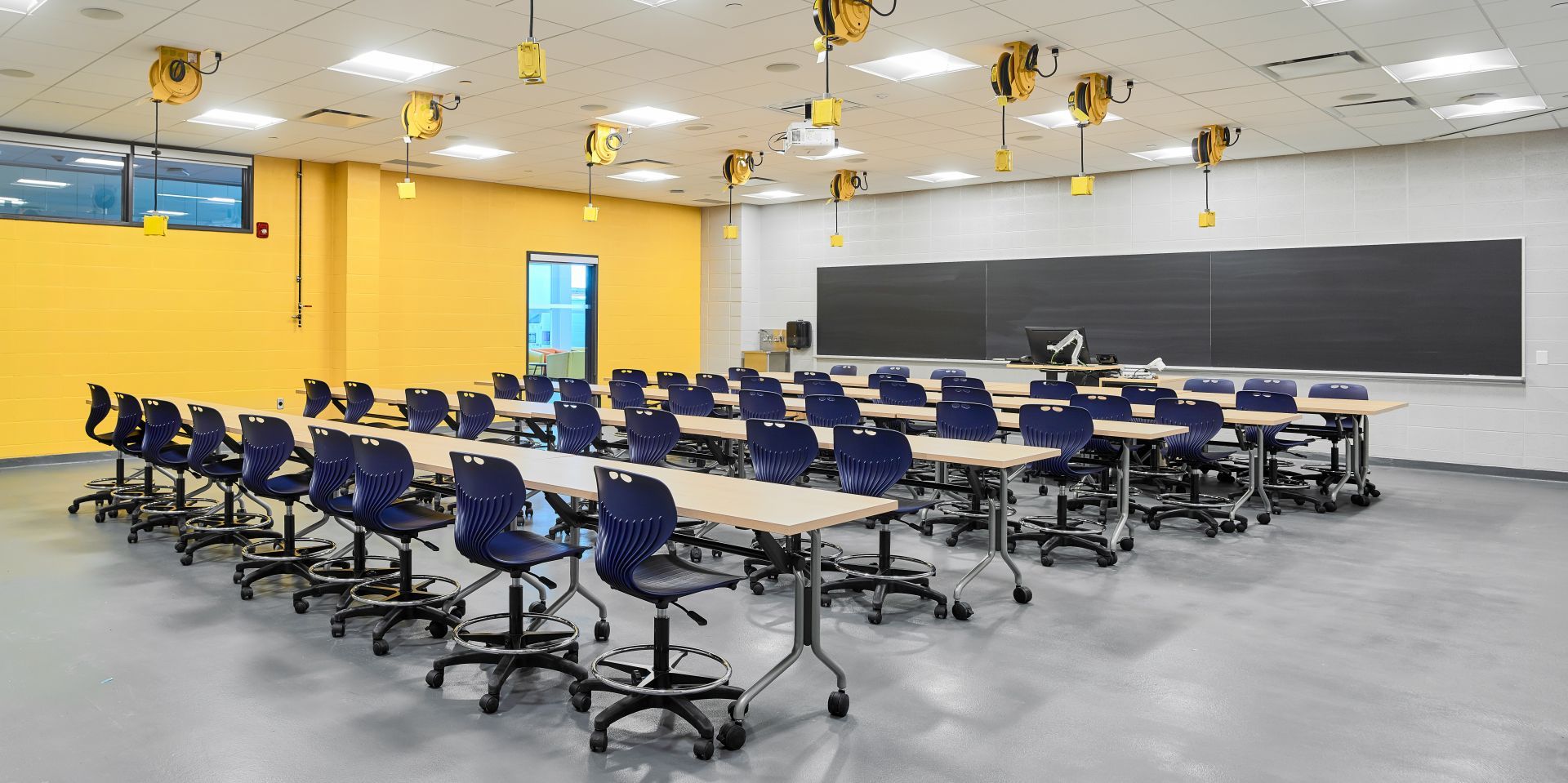 2247-16 Peter B Moore Advanced Technology Centre (7)