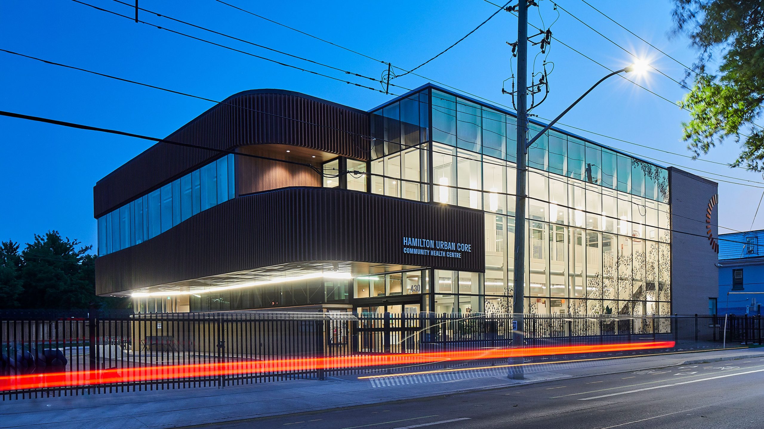 2426-20-Hamilton Urban Core Community Health Care_Exterior_