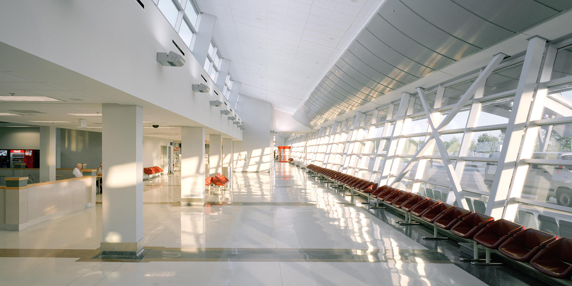 London-International-Airport6