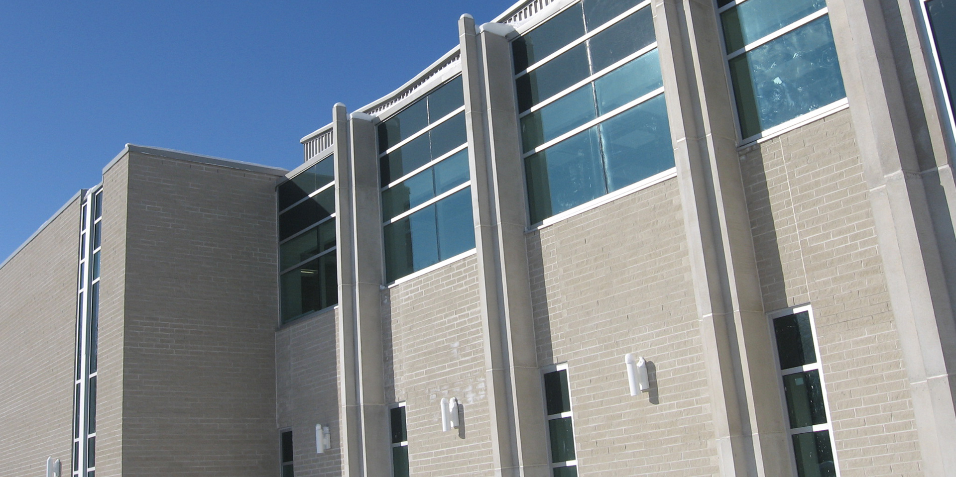 WU-Advanced-Facility-for-Avian-Research2