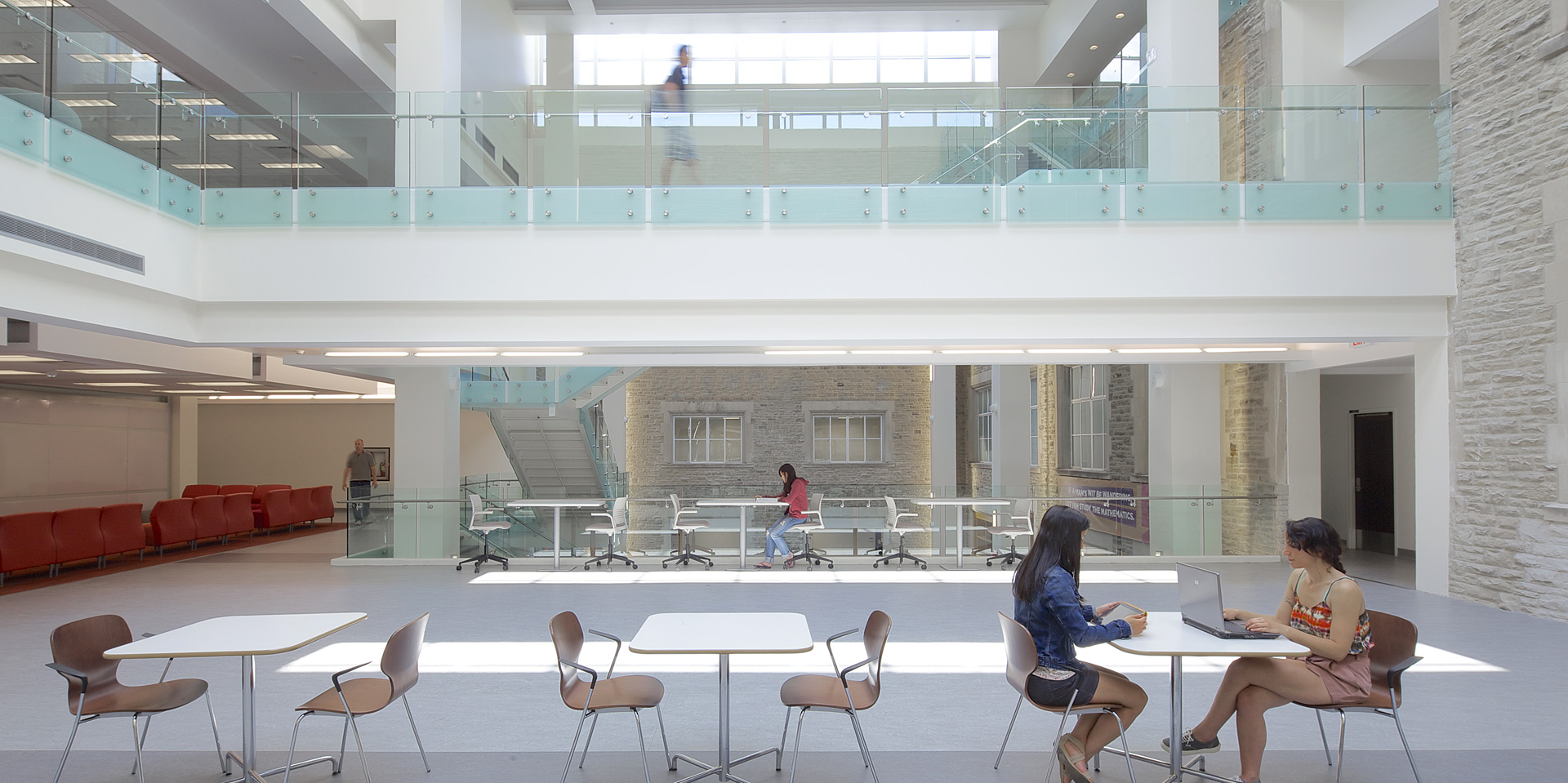 WU-Physics-and-Astronomy-Building3