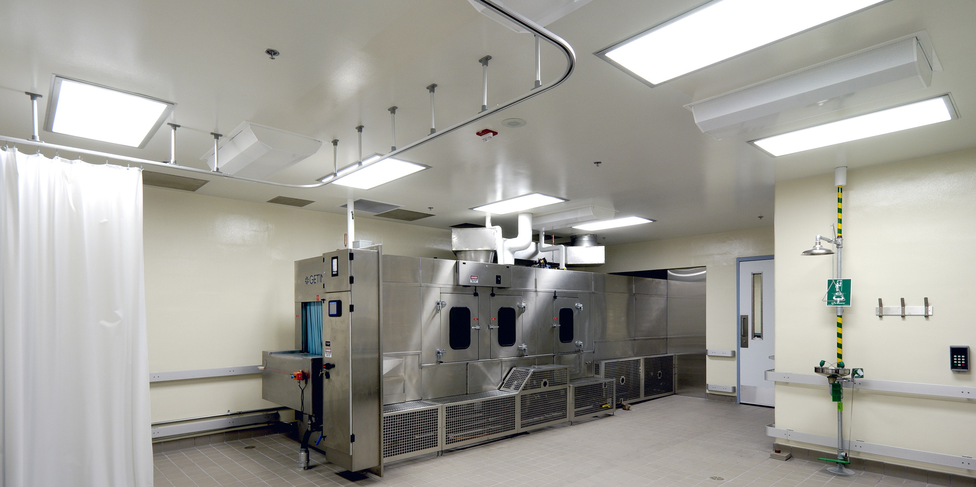 Western-University-Modular-Animal-Care-Facility-6