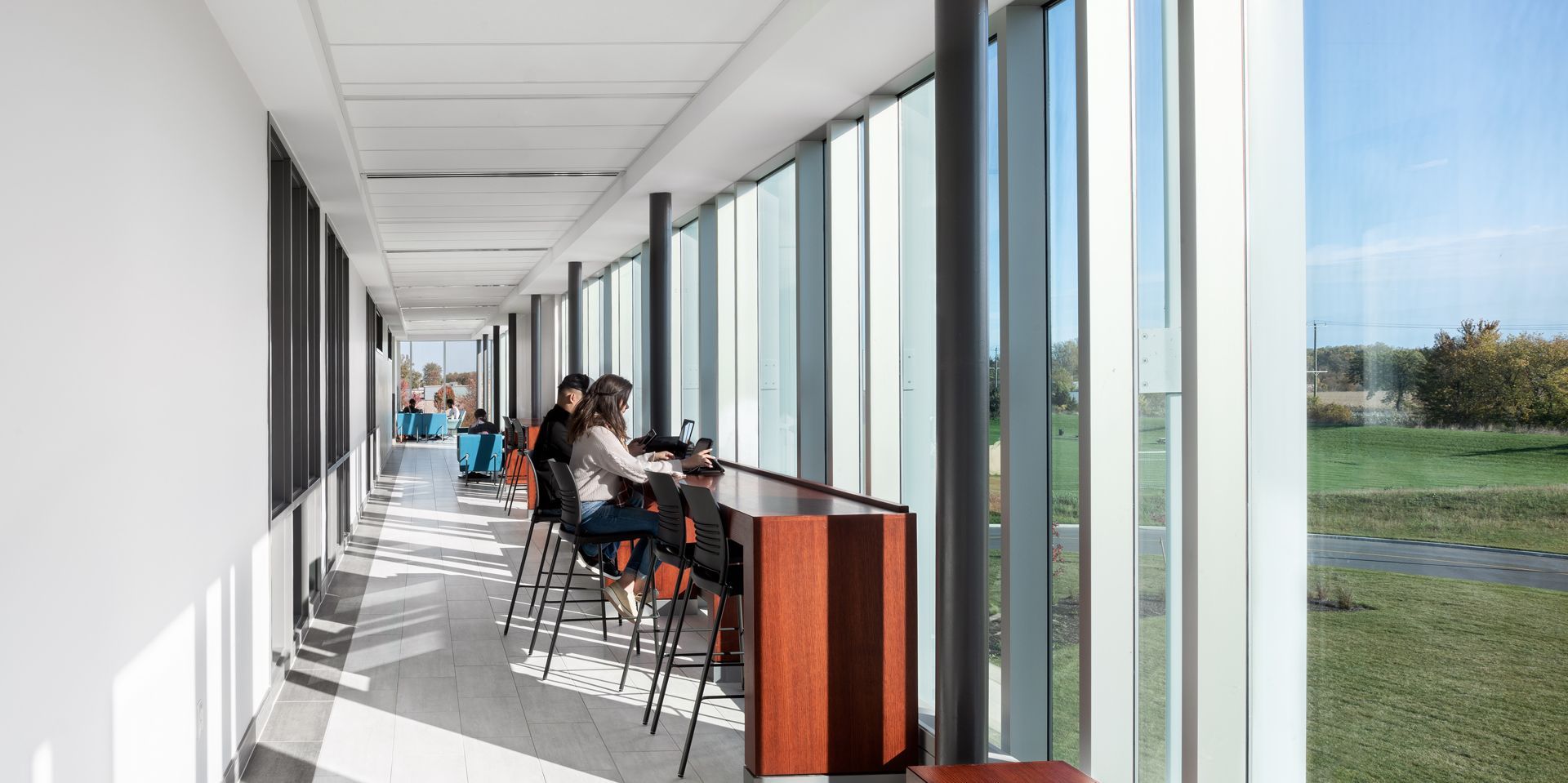 hrc-16hallway-lounge-cropped