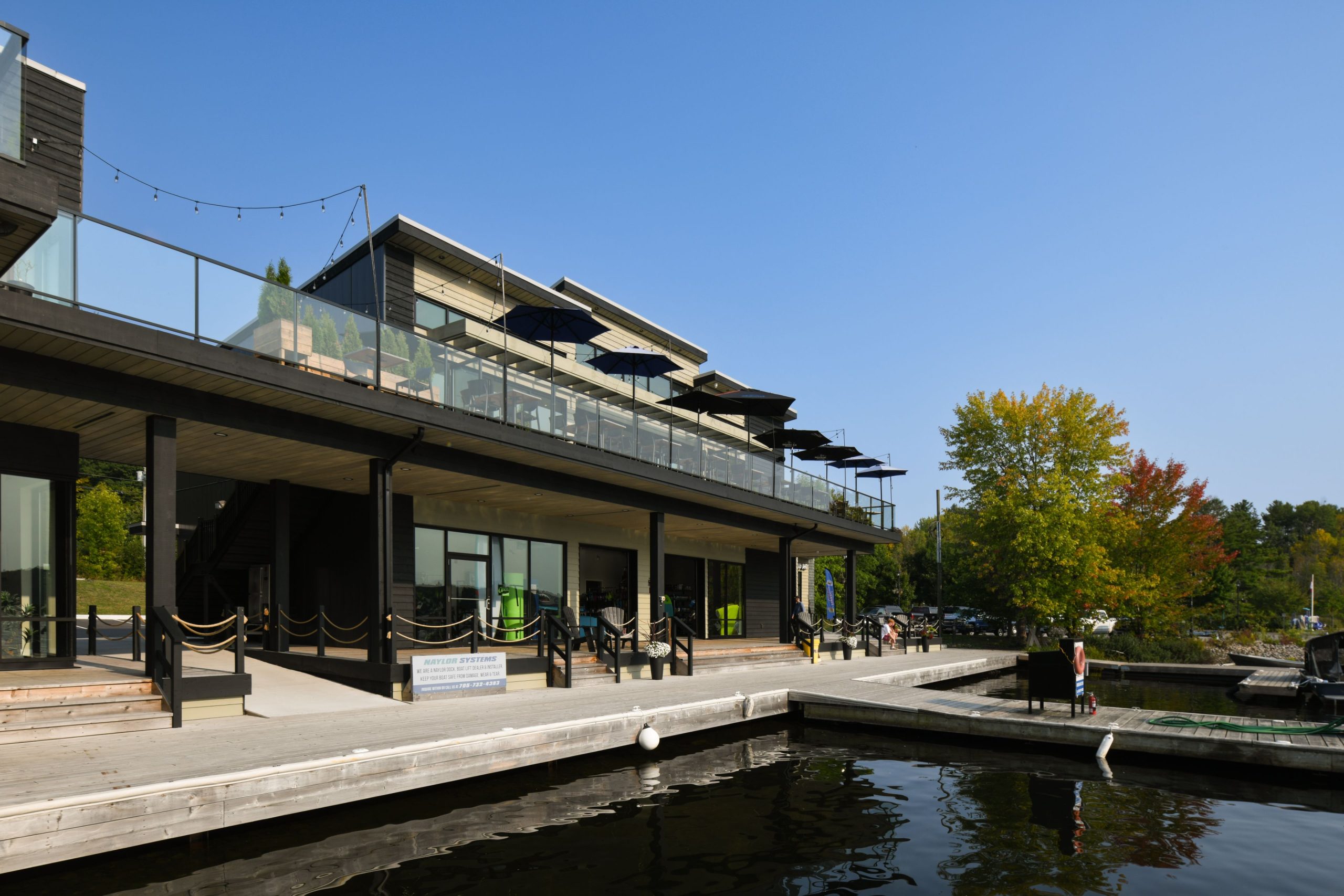 2251-16 Muskoka Lake Marine_professional_web_04