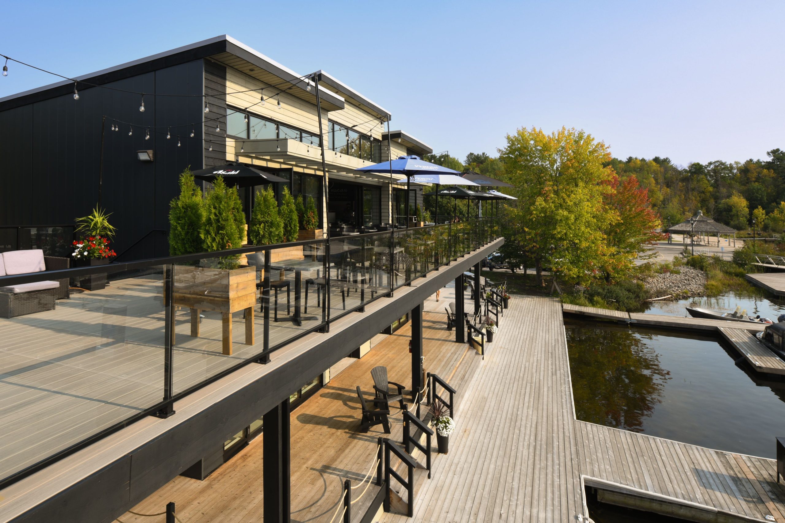 2251-16 Muskoka Lake Marine_professional_web_05