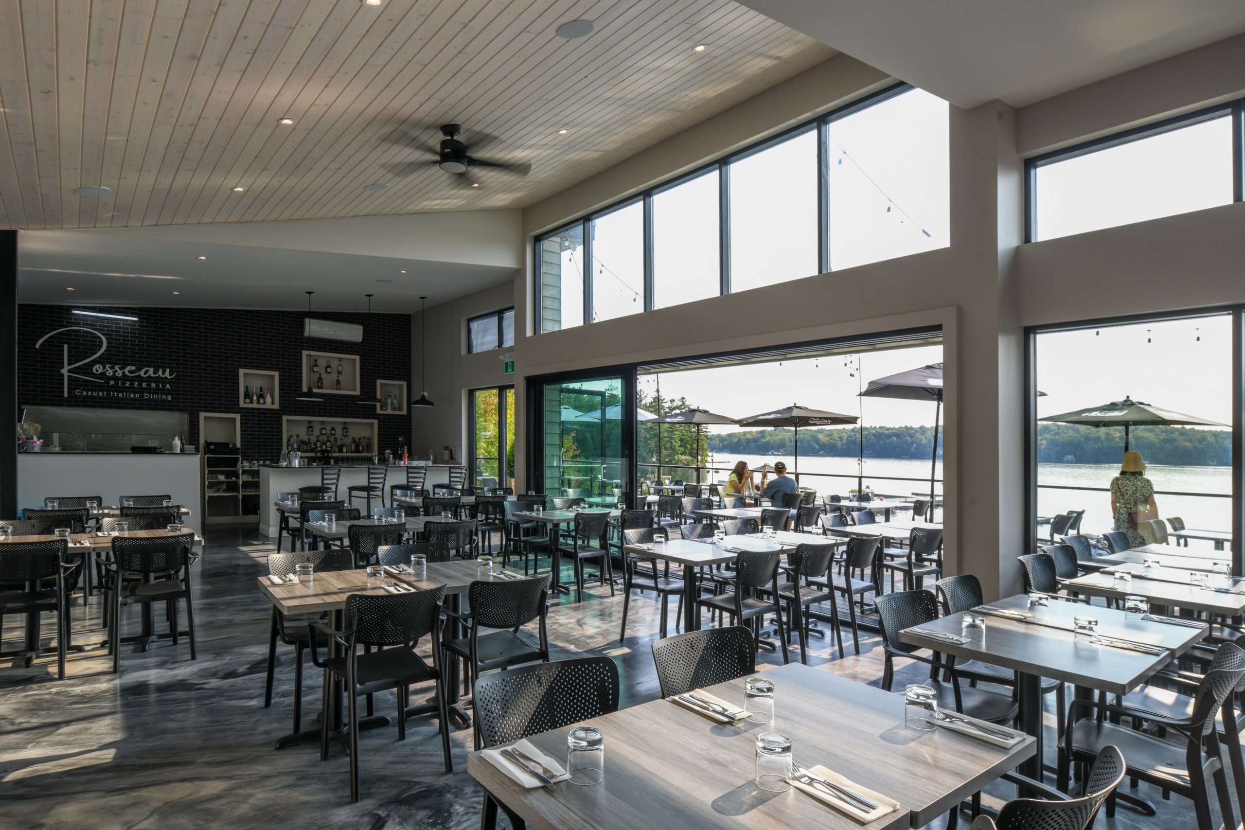 2251-16 Muskoka Lake Marine_professional_web_12