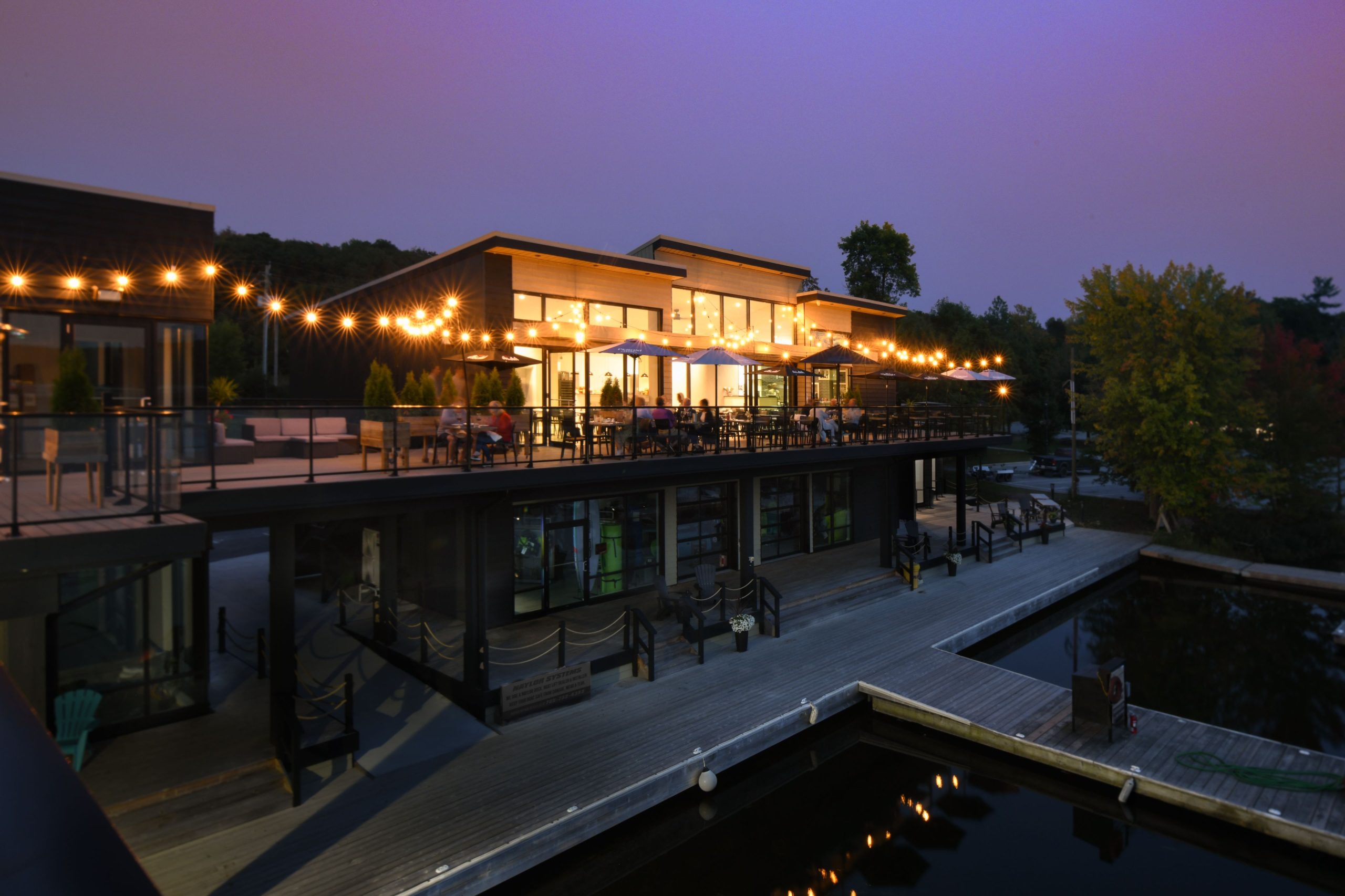 2251-16 Muskoka Lake Marine_professional_web_15