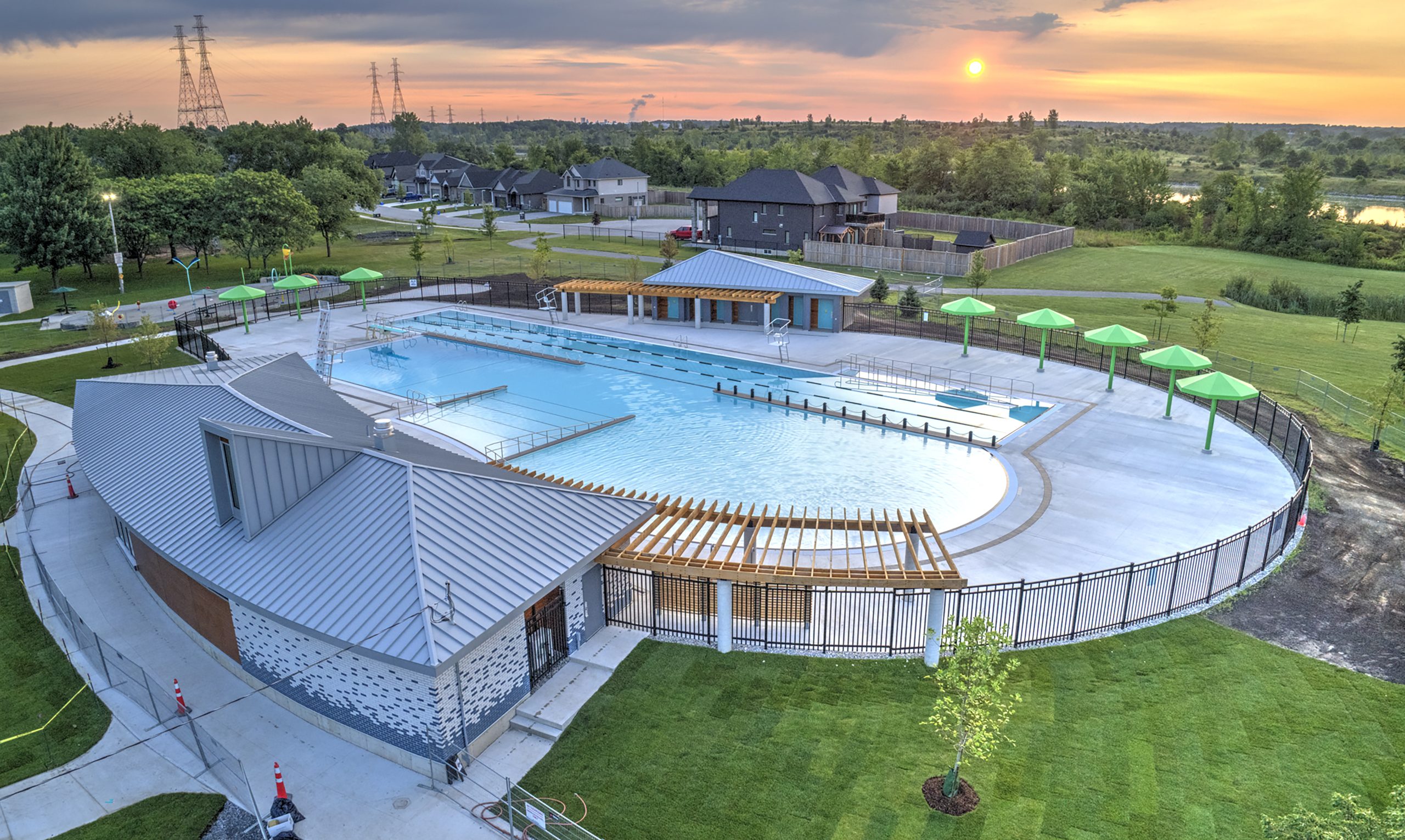 2453-21 Welland Pool_professional_02