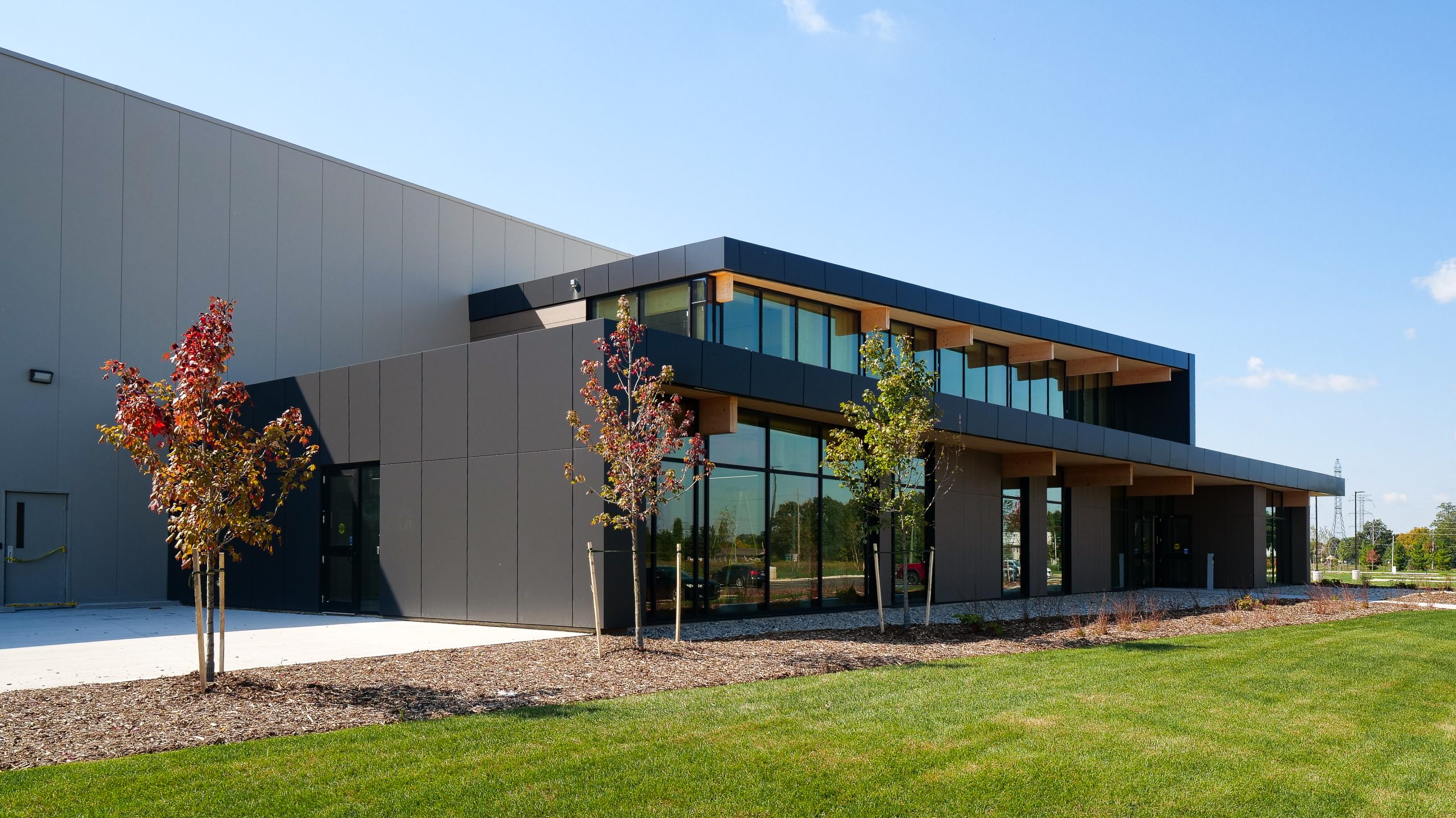 2503_Elemet5_Exterior 1