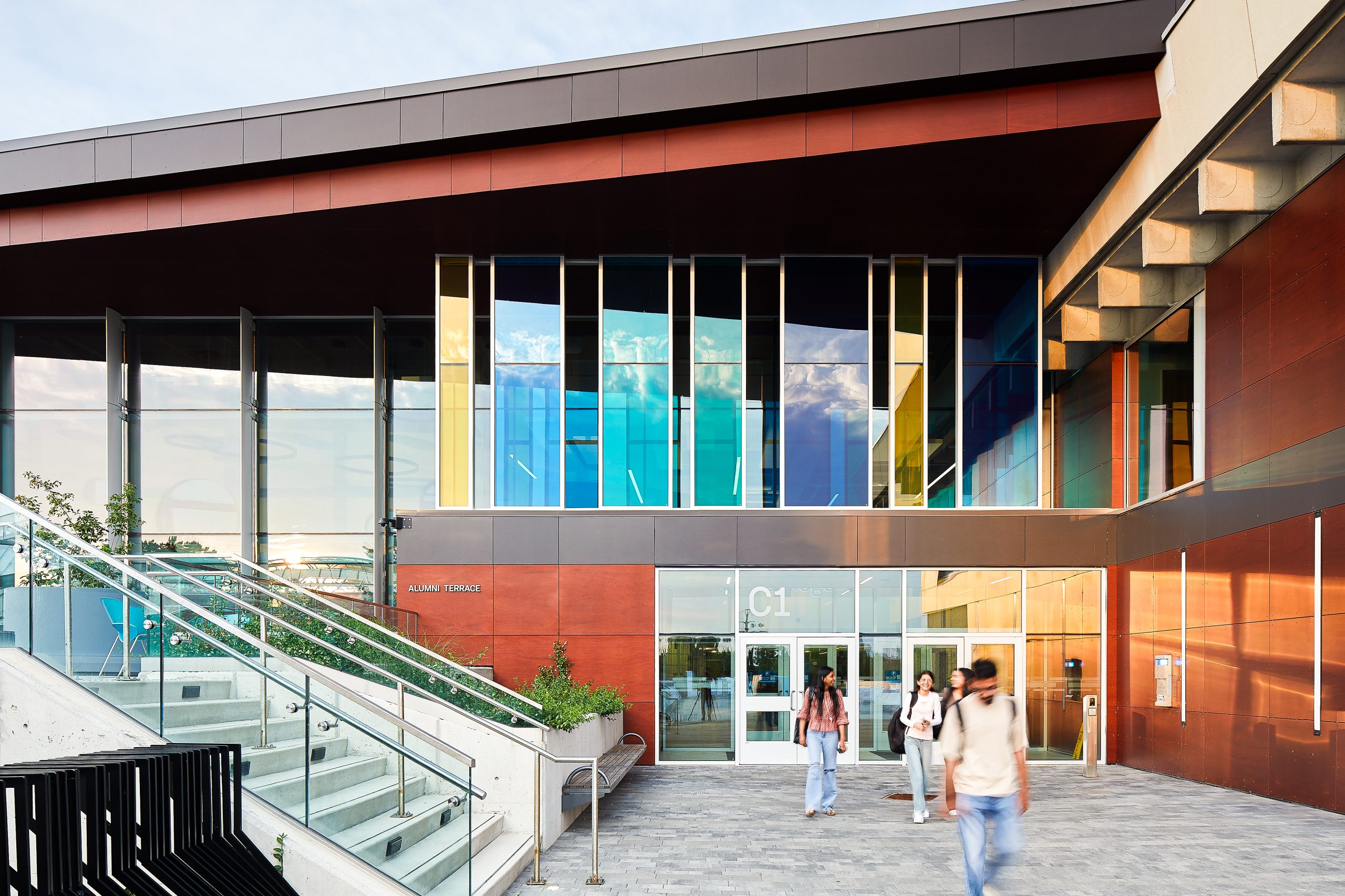 2431-20 Lambton College-Entrance 2