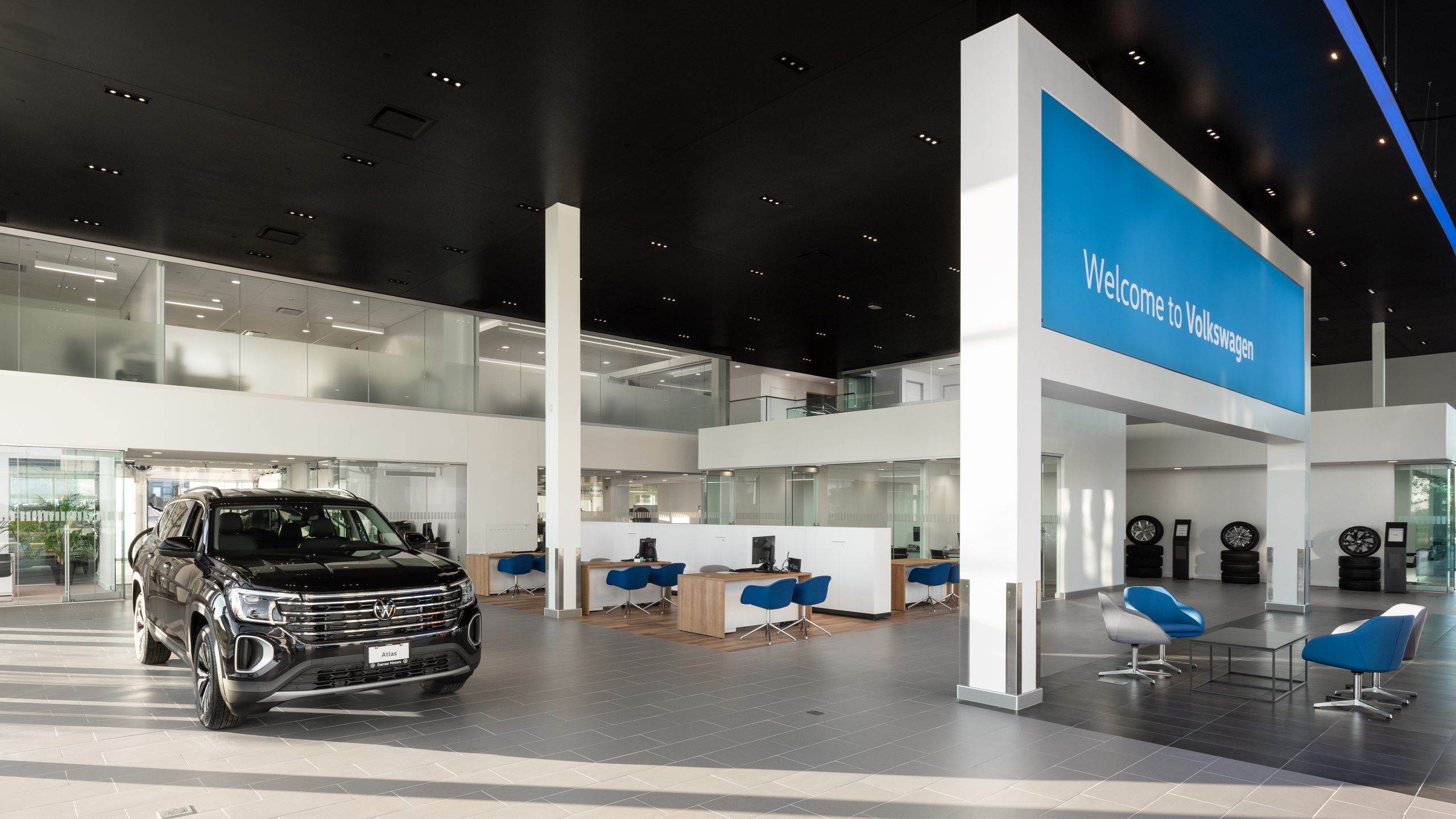 2110-12_Dalmar Motors_Interior View1